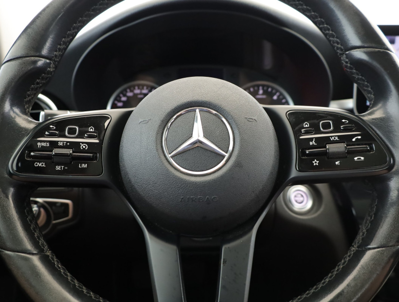 Mercedes-Benz C, 2020