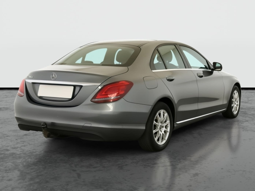 Mercedes-Benz C, 2020