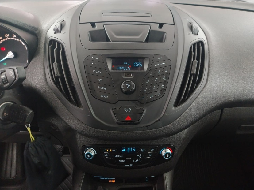 Ford Tourneo Courier, 2017