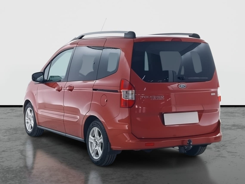 Ford Tourneo Courier, 2017