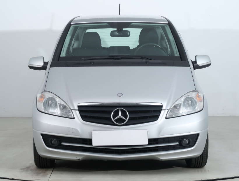 Mercedes-Benz A, 2011