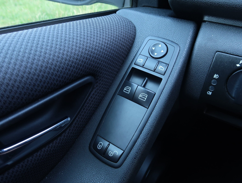 Mercedes-Benz A, 2011