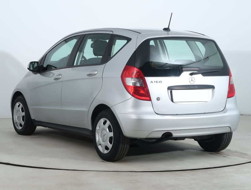 Mercedes-Benz A, 2011