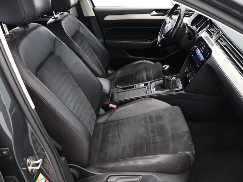 Volkswagen Passat, 2018
