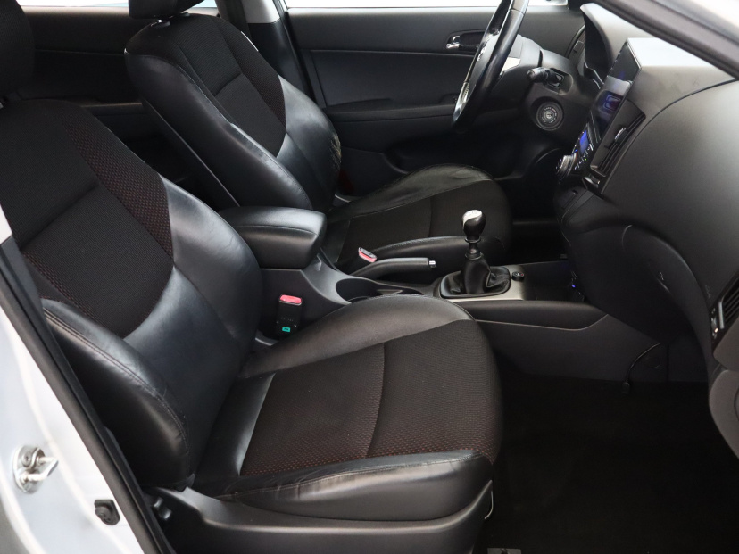 Hyundai i30, 2009
