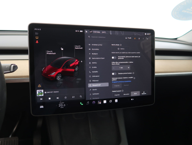 Tesla Model Y - 2023
