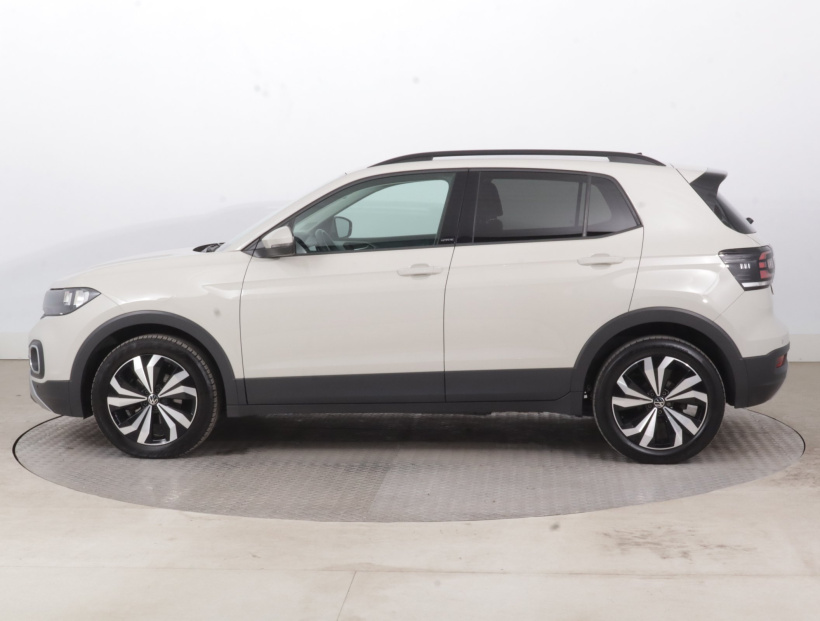 Volkswagen T-Cross, 2022