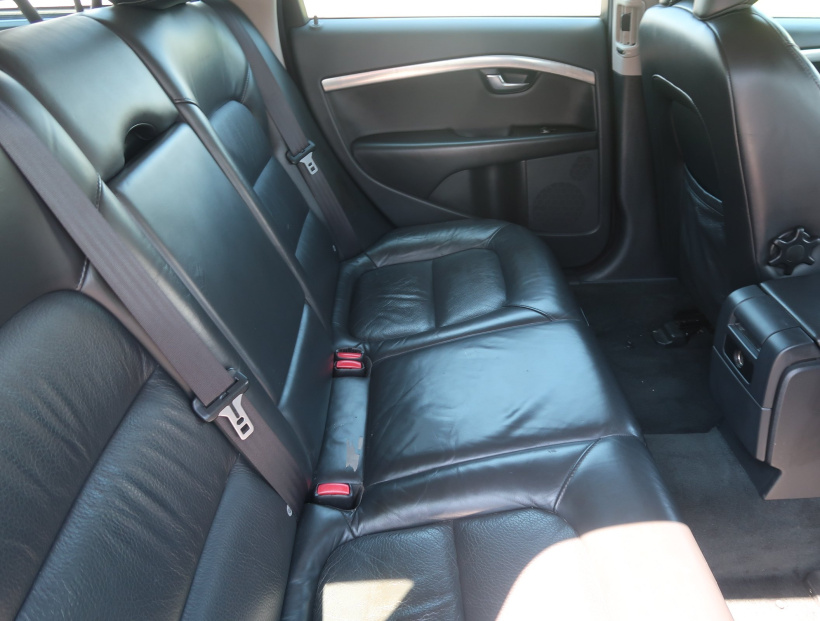Volvo V70, 2009