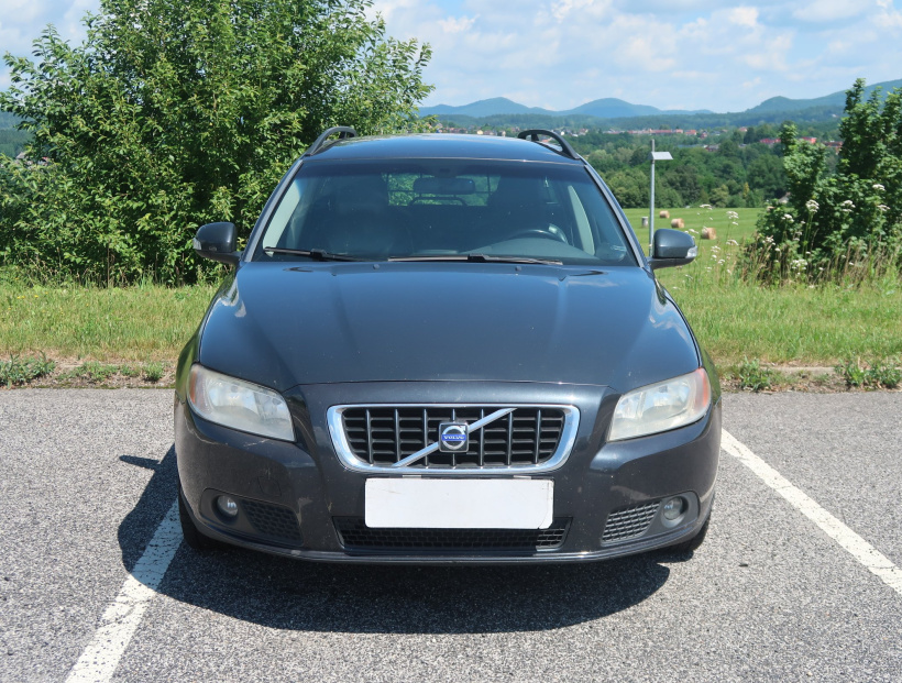 Volvo V70, 2009