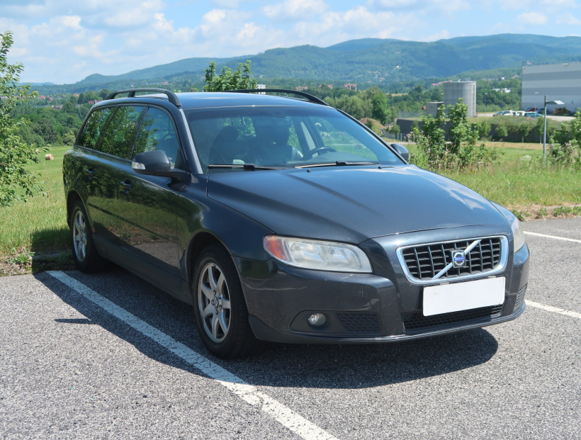 Volvo V70, 2009