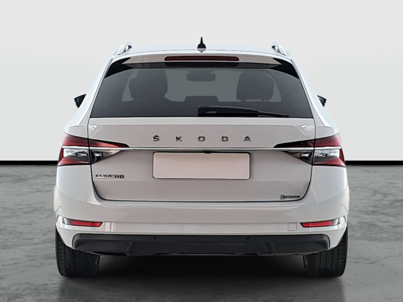 Škoda Superb, 2021