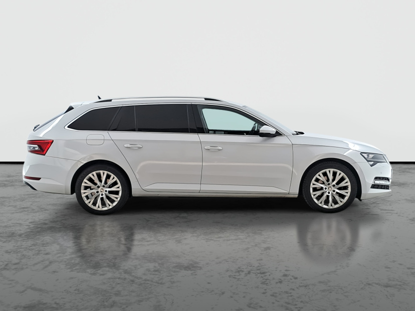 Škoda Superb, 2021