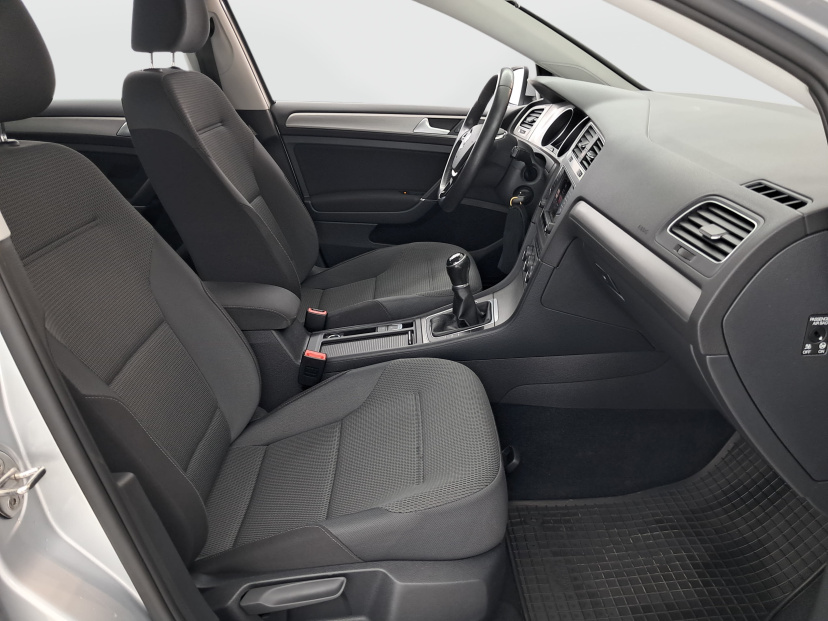 Volkswagen Golf, 2016