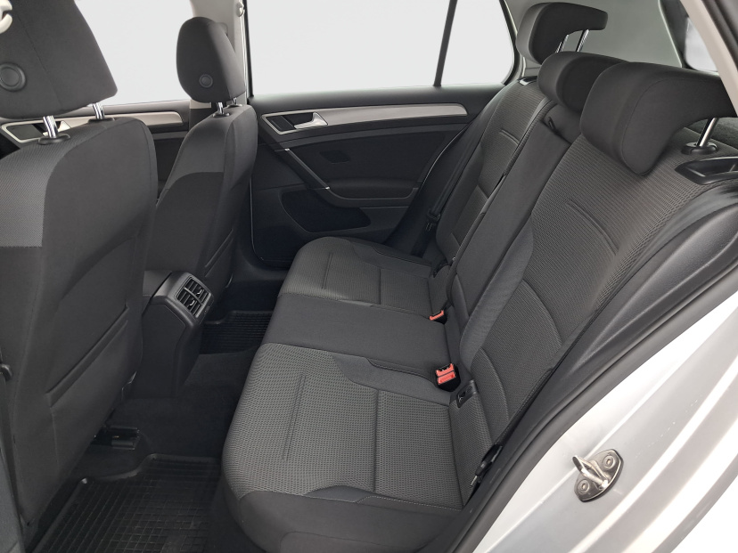 Volkswagen Golf, 2016