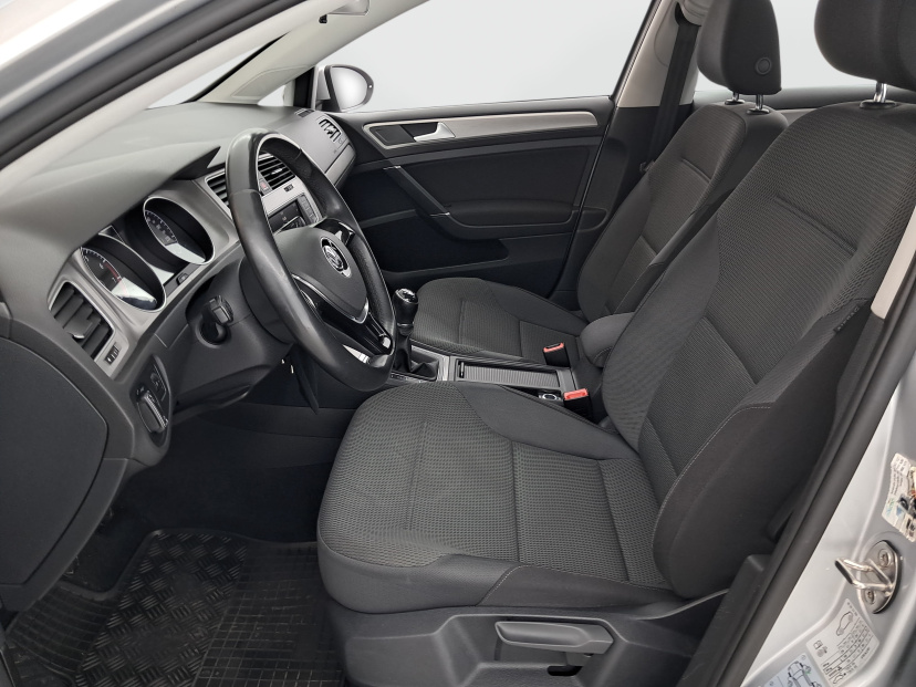 Volkswagen Golf, 2016