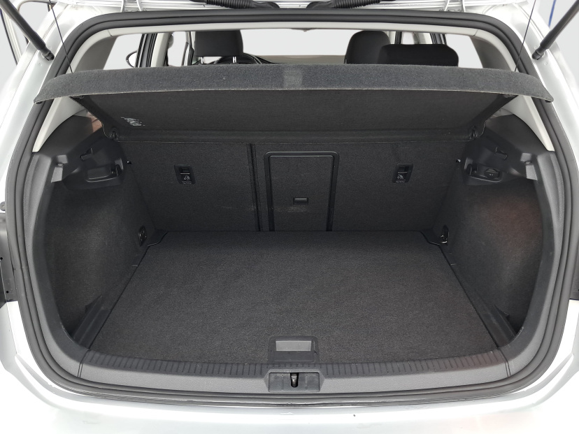Volkswagen Golf, 2016