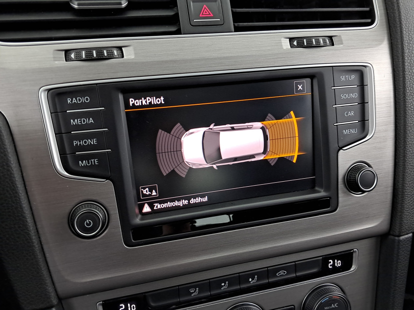 Volkswagen Golf, 2016