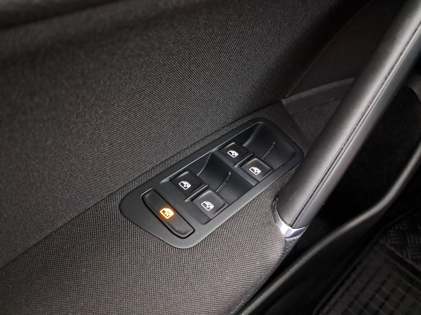 Volkswagen Golf, 2016