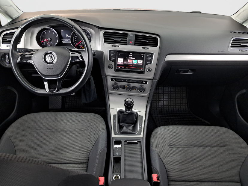 Volkswagen Golf, 2016