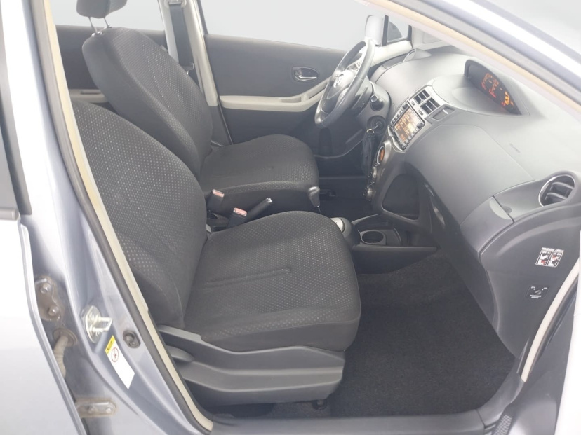 Toyota Yaris, 2011