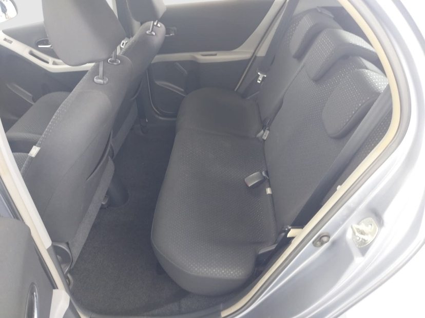 Toyota Yaris, 2011