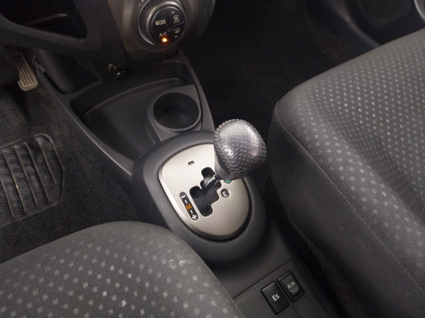 Toyota Yaris, 2011