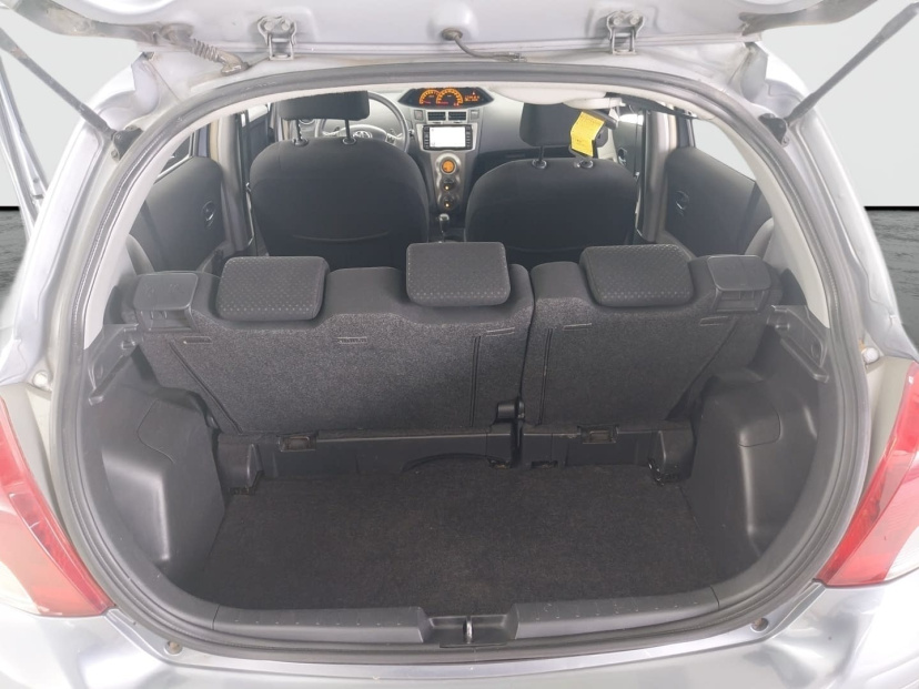 Toyota Yaris, 2011