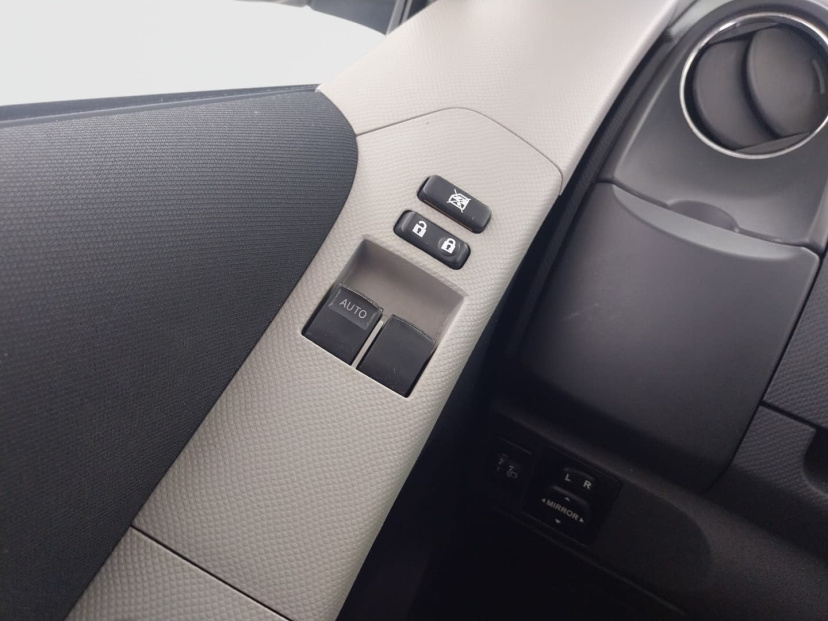 Toyota Yaris, 2011