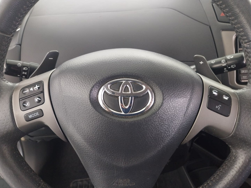 Toyota Yaris, 2011