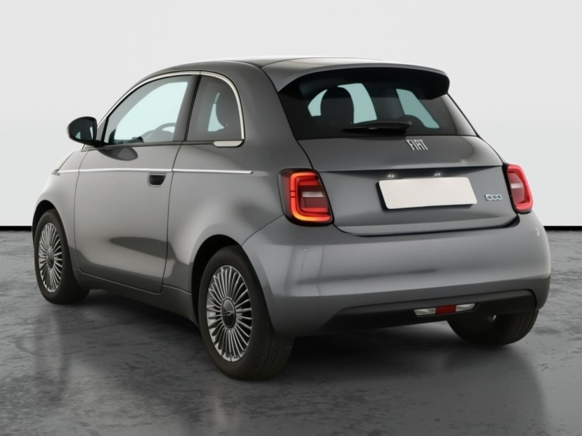 Fiat 500e, 2024