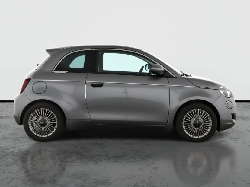 Fiat 500e, 2024
