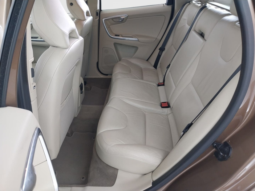 Volvo XC60, 2012