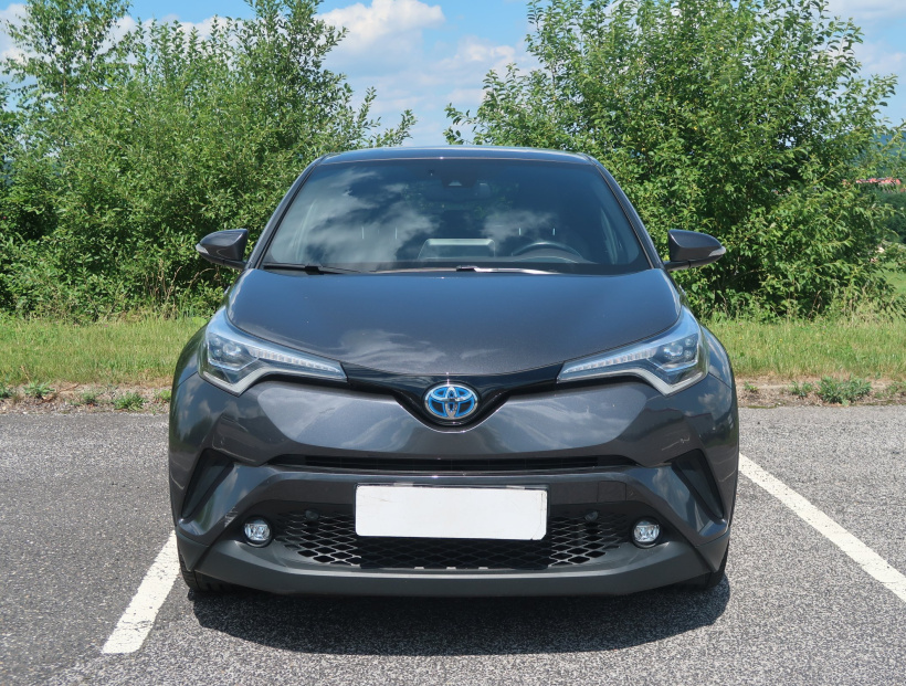 Toyota C-HR, 2018