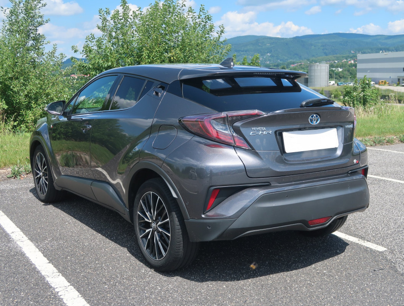 Toyota C-HR, 2018