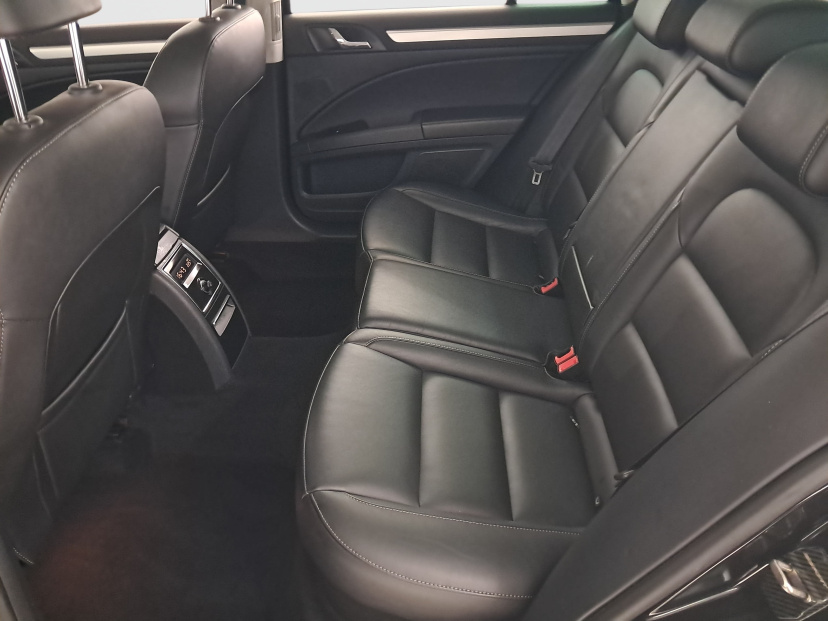 Škoda Superb, 2014