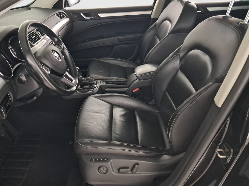 Škoda Superb, 2014