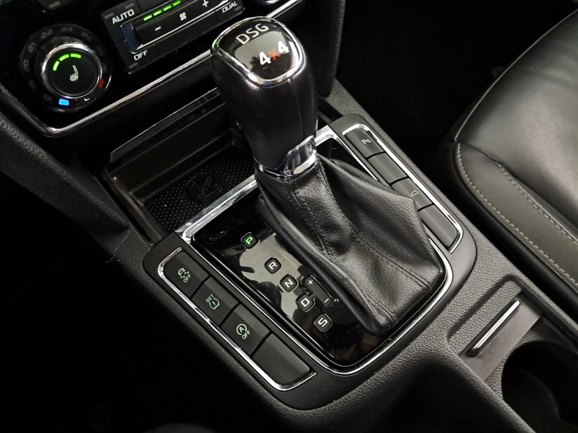 Škoda Superb, 2014