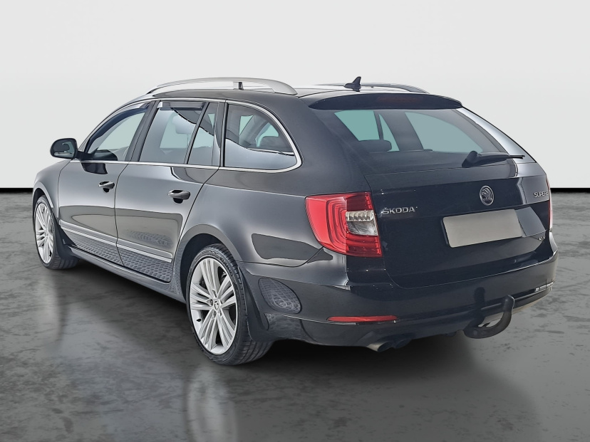 Škoda Superb, 2014