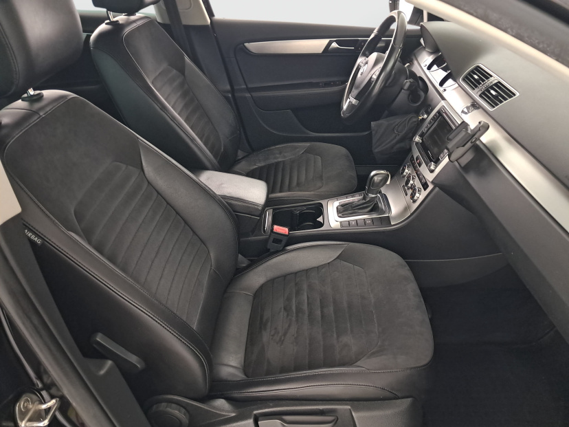 Volkswagen Passat, 2012