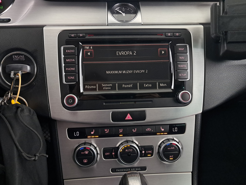 Volkswagen Passat, 2012