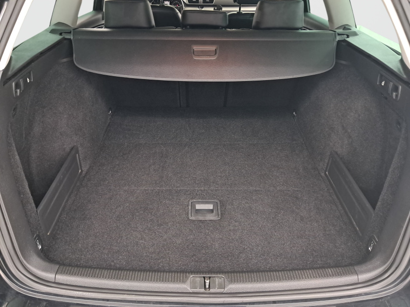 Volkswagen Passat, 2012