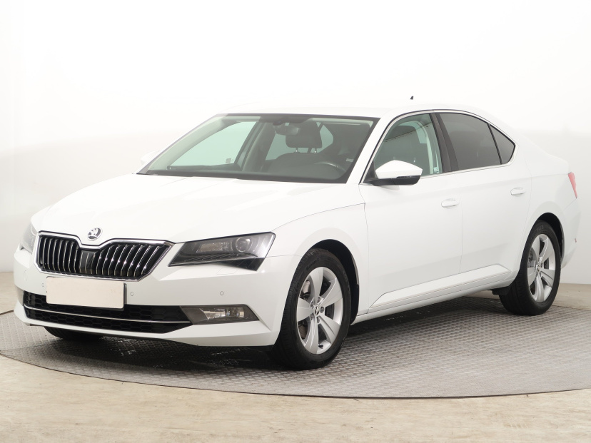 Škoda Superb, 2017