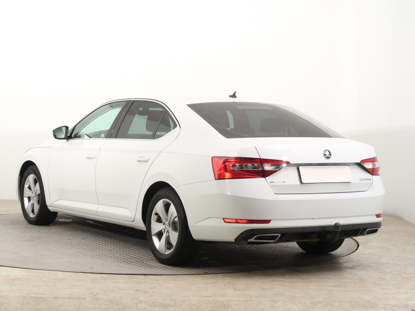 Škoda Superb, 2017