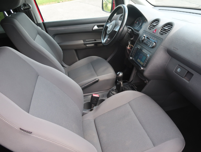 Volkswagen Caddy, 2015