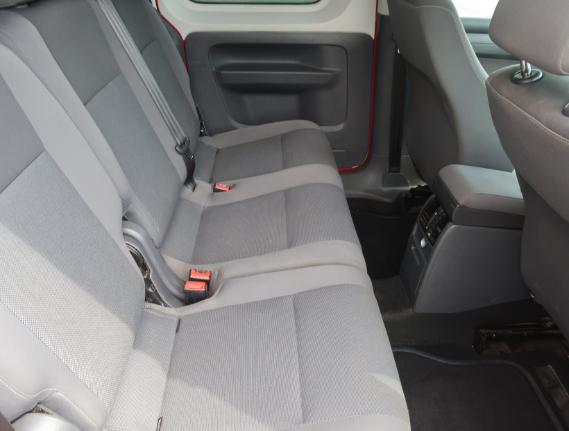 Volkswagen Caddy, 2015