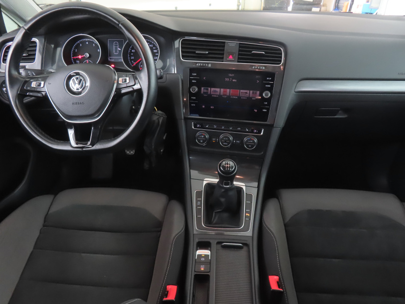 Volkswagen Golf, 2018