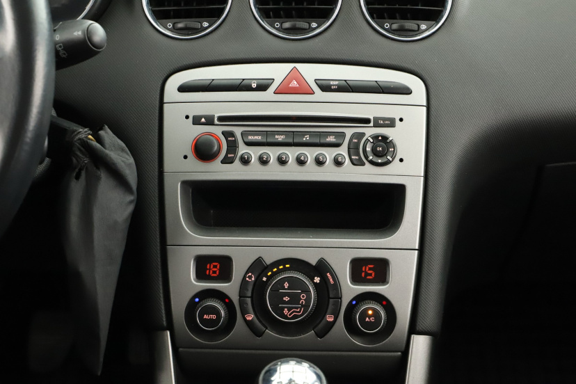 Peugeot 308, 2010