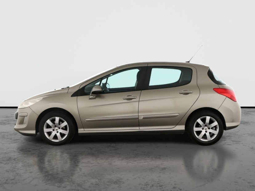 Peugeot 308, 2010