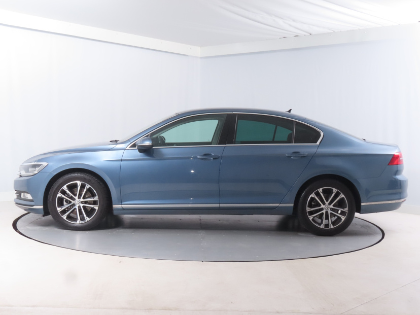 Volkswagen Passat, 2015