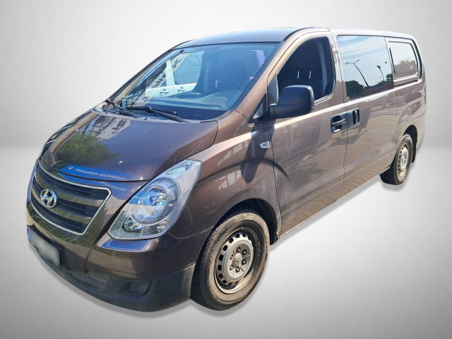 Hyundai H-1 2015